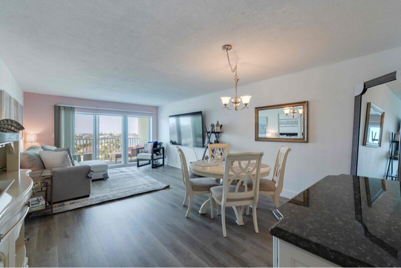 400 64th Ave in St Pete Beach, FL - Building Photo