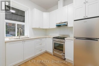 627 Crawford St in Toronto, ON - Building Photo - Building Photo