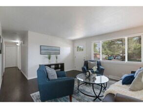 2904 W Chenango Ave in Englewood, CO - Building Photo - Building Photo