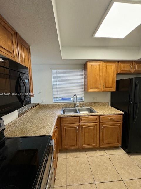 7830 SW 10th St in North Lauderdale, FL - Building Photo - Building Photo