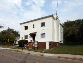 503 Dayton St Apartments