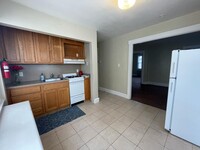 231 Clifton Avenue, Unit second floor photo'