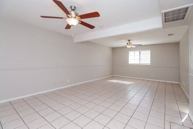 921 S Val Vista Dr in Mesa, AZ - Building Photo - Building Photo
