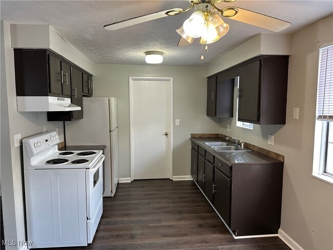 115 Westminster Ave in Youngstown, OH - Building Photo - Building Photo