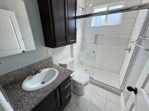 3014 S Cochran Ave in Los Angeles, CA - Building Photo - Building Photo