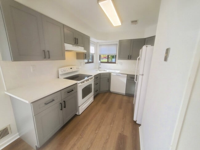 41 Heather Ct in Newtown, PA - Building Photo - Building Photo