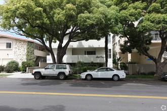 831 3rd St in Santa Monica, CA - Foto de edificio - Building Photo