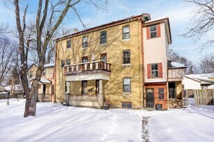 1 Waverley Pl in London, ON - Building Photo