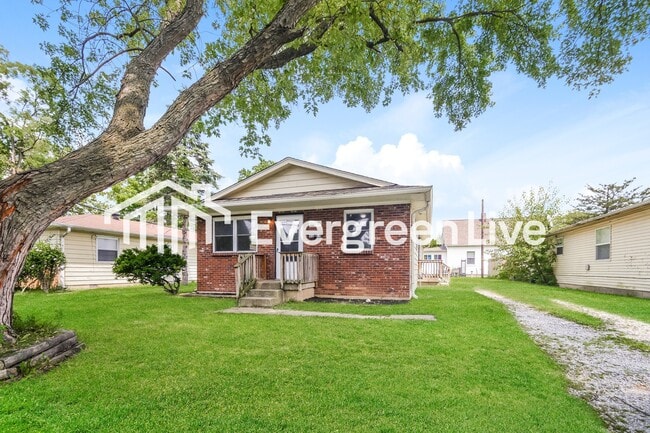 4619 N Richardt Ave in Indianapolis, IN - Building Photo - Building Photo