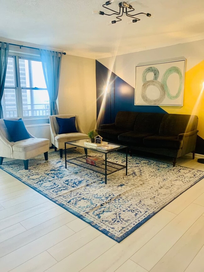 property at 300 W Peachtree St NW