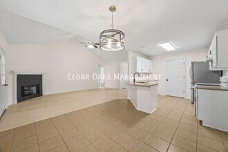 1142 S Jasmine Ln in Fayetteville, AR - Building Photo - Building Photo