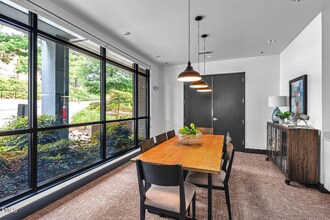 1300 St Marys St in Raleigh, NC - Building Photo - Building Photo