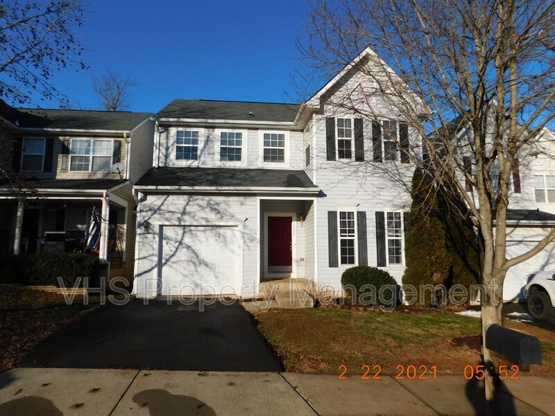 1997 Crepe Myrtle Ln in Culpeper, VA - Building Photo