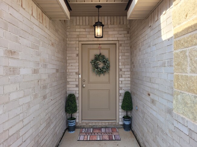 1335 Masquerade Blvd in Odessa, TX - Building Photo - Building Photo