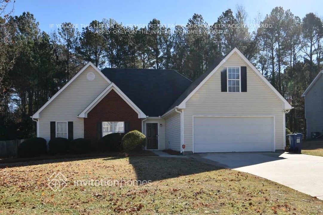 2808 Green Estates Dr in Snellville, GA - Building Photo