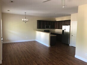 1207 Greenwood Ave in Wilmington, NC - Building Photo - Building Photo