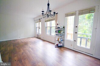 3678 Gunston Rd in Alexandria, VA - Building Photo - Building Photo