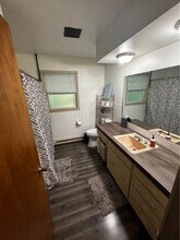 618 E Main St, Unit 3 in Mankato, MN - Foto de edificio - Building Photo