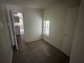 325 W Central Ave in Griffin, GA - Building Photo - Building Photo