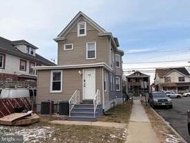 1419 Hamilton Ave in Trenton, NJ - Building Photo