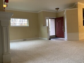 41645 Copper Creek Dr in Canton Township, MI - Building Photo - Building Photo