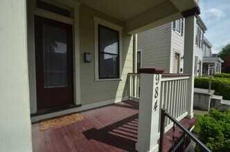 984 Hunter Ave in Columbus, OH - Building Photo - Building Photo