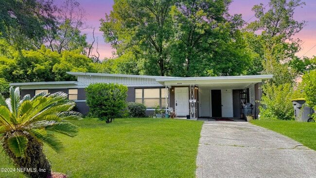 6243 Randia Dr