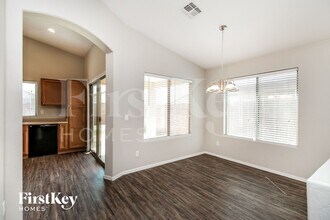 35457 N Shorthorn Trail in Queen Creek, AZ - Building Photo - Building Photo