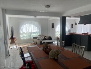 9125 Markland Ln in Sebring, FL - Building Photo - Building Photo