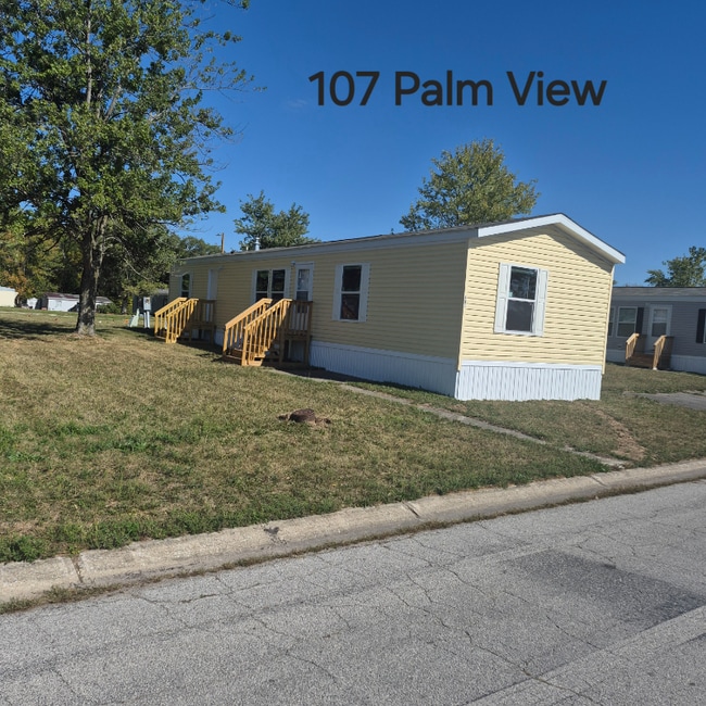 property at 107 Palm View Dr