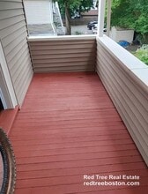 62 Boyd St, Unit 3-106 in Newton, MA - Foto de edificio - Building Photo