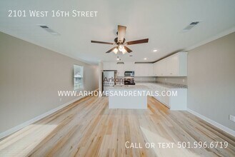 2101 W 16th St in North Little Rock, AR - Building Photo - Building Photo