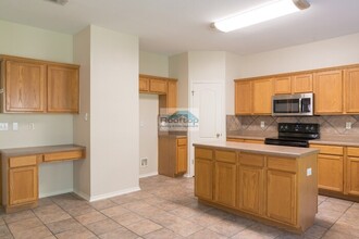 233 Cordero Dr in Cibolo, TX - Building Photo - Building Photo