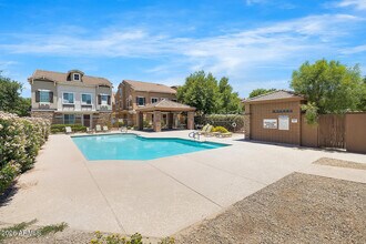 751 N Port Dr in Gilbert, AZ - Building Photo - Building Photo