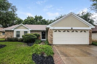 2310 Overbrook Dr in Arlington, TX - Building Photo