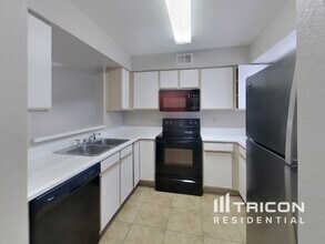 715 S Ext Rd in Mesa, AZ - Building Photo - Building Photo