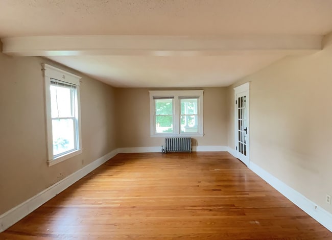 435-437 Springfield St in Chicopee, MA - Building Photo - Building Photo