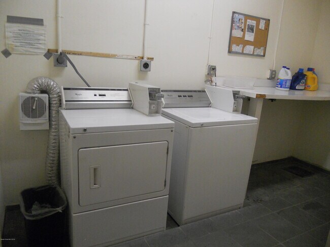 870 N Cocoa Blvd in Cocoa, FL - Building Photo - Building Photo