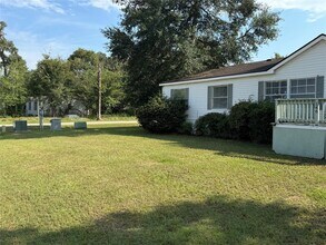 146 Carmen Blvd in Conroe, TX - Building Photo - Building Photo
