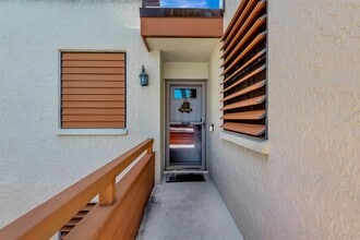 131 Wild Palm Dr in Bradenton, FL - Building Photo - Building Photo