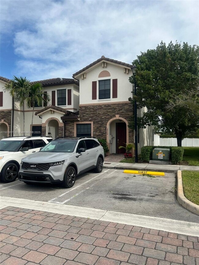 9309 W 32nd Ln in Hialeah, FL - Building Photo - Building Photo