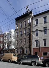 211 Adams St in Hoboken, NJ - Building Photo - Building Photo