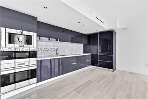 1451 Brickell Ave, Unit # 1801 in Miami, FL - Building Photo - Building Photo