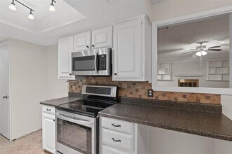 1304 Bradley Ct in Cleburne, TX - Building Photo - Building Photo