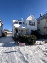 839 E 146th St in Cleveland, OH - Building Photo