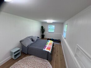 8805 W Simpson Rd in Knoxville, TN - Building Photo - Building Photo