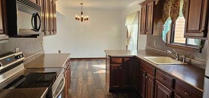 114 Murray Hill Rd, Unit 1C in East Stroudsburg, PA - Building Photo - Building Photo