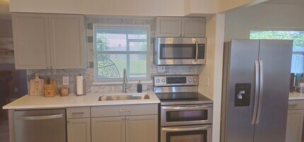 589 Coconut St in Satellite Beach, FL - Building Photo - Building Photo