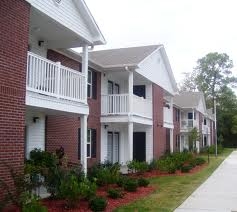 Pineview Crossing I in Centre, AL - Building Photo