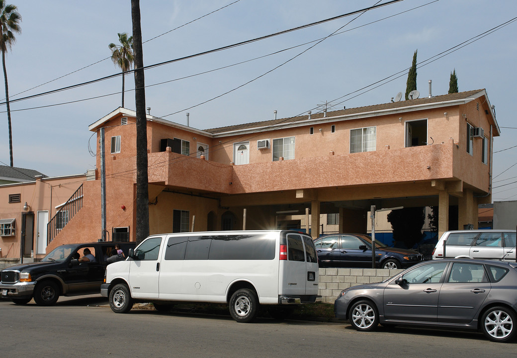 1000 N Normandie Ave in Los Angeles, CA - Building Photo